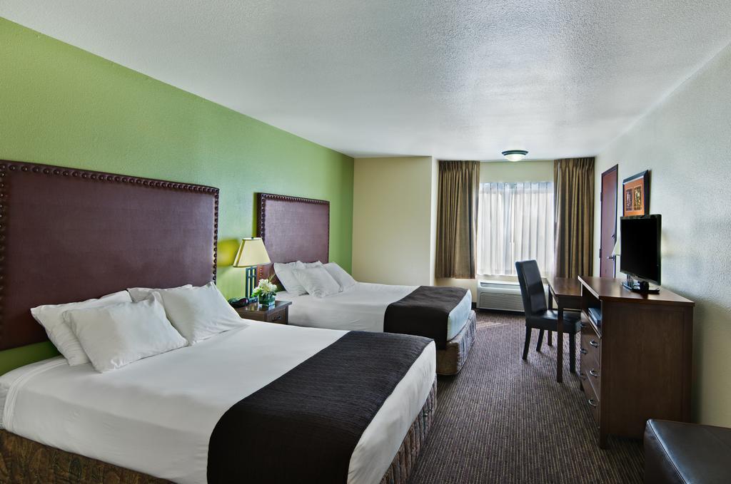 Oxford Suites Хермистон Номер фото